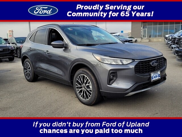 2025 Ford Escape Plug-In Hybrid Base
