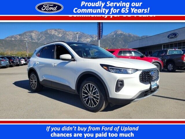 2025 Ford Escape Plug-In Hybrid Base