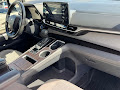 2022 Toyota Sienna LE