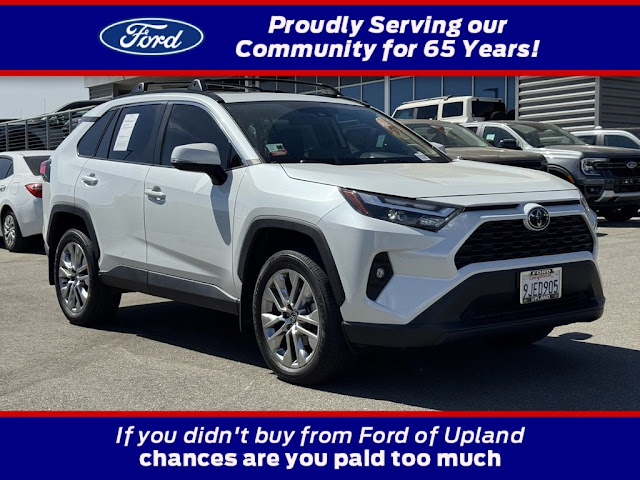 2023 Toyota RAV4 XLE Premium