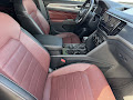 2022 Volkswagen Atlas Cross Sport 3.6L V6 SEL Premium R-Line